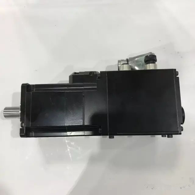 直驱转台